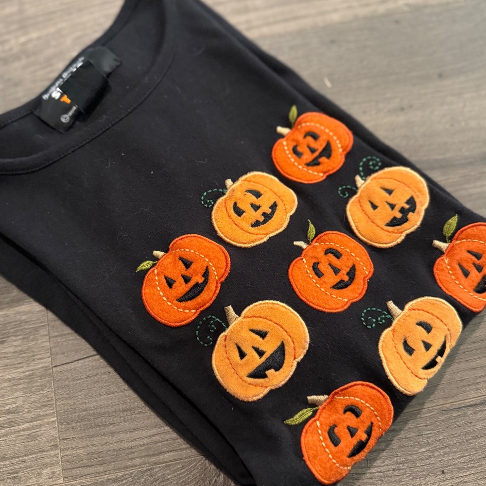 Designers Originals Studio Treat Halloween Pumpkin Embroidered Shirt Black Small
